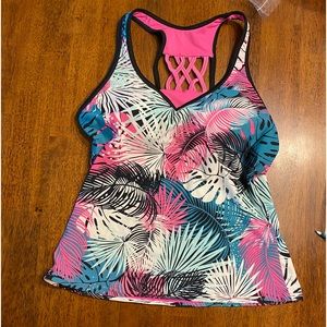 ZeroXPosur tankini swim top. Size small. Tropical print.